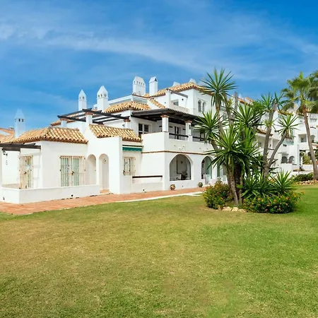 Playa Lucera Apartment *